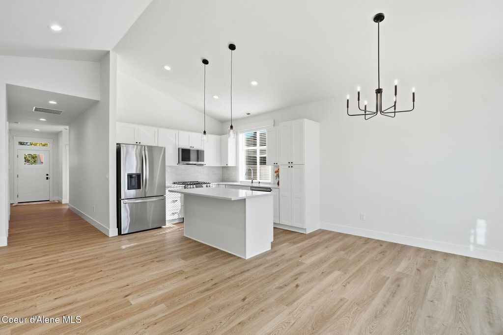 Photo of 6XX Robie, Spokane Valley, WA 99206 (MLS # 25-10856)