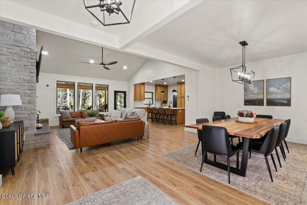 Photo of 95 KLICKITAT Rd, Cocolalla, ID 83813 (MLS # 25-10106)