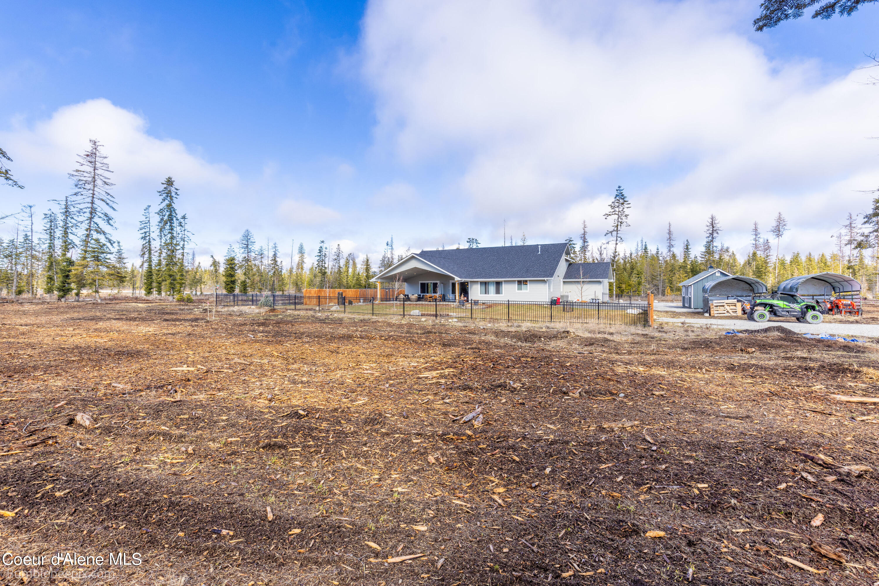 Athol, Idaho 83801, United States, 3 Bedrooms Bedrooms, ,2 BathroomsBathrooms,Residential,Pending,64215