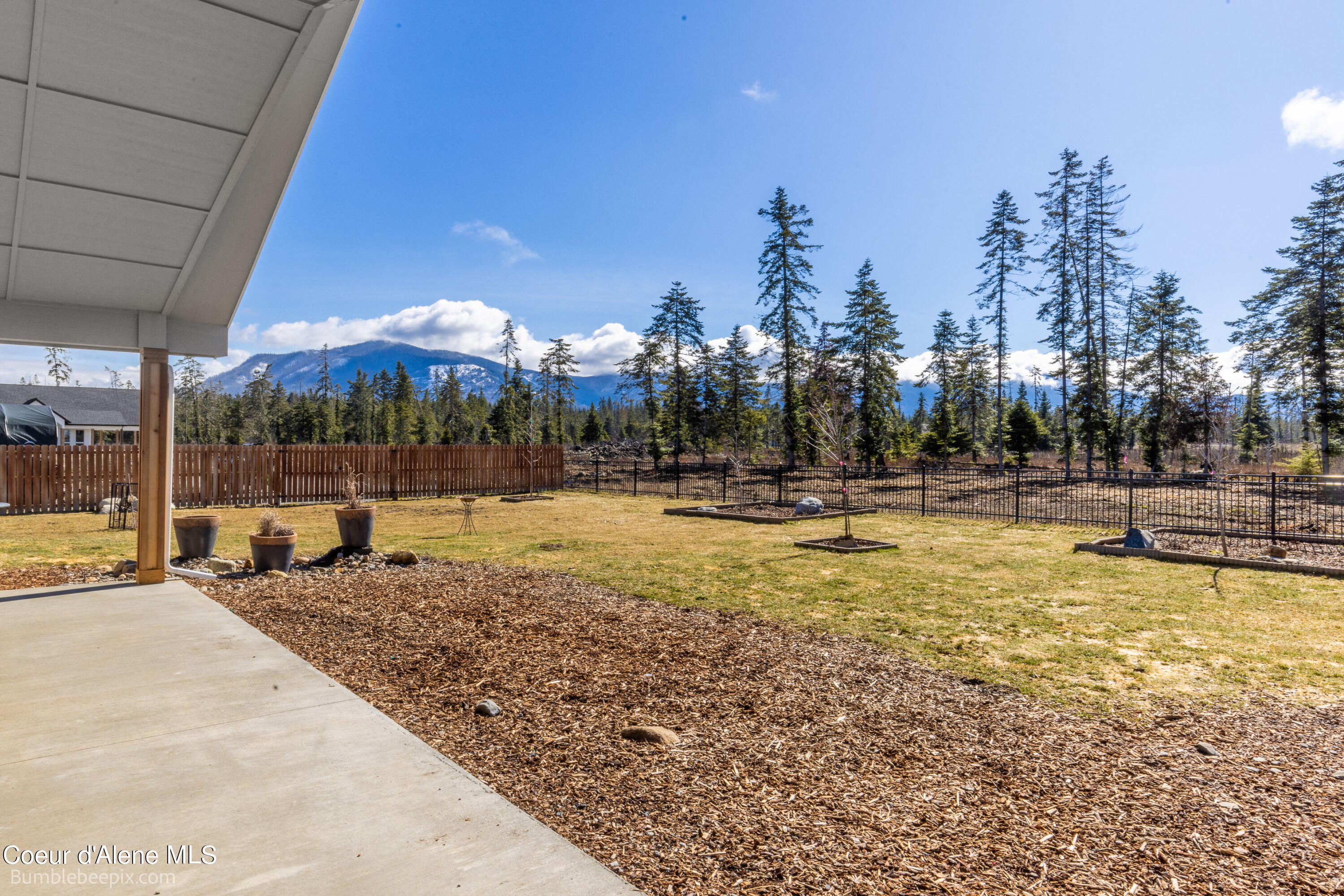 Athol, Idaho 83801, United States, 3 Bedrooms Bedrooms, ,2 BathroomsBathrooms,Residential,Pending,64215