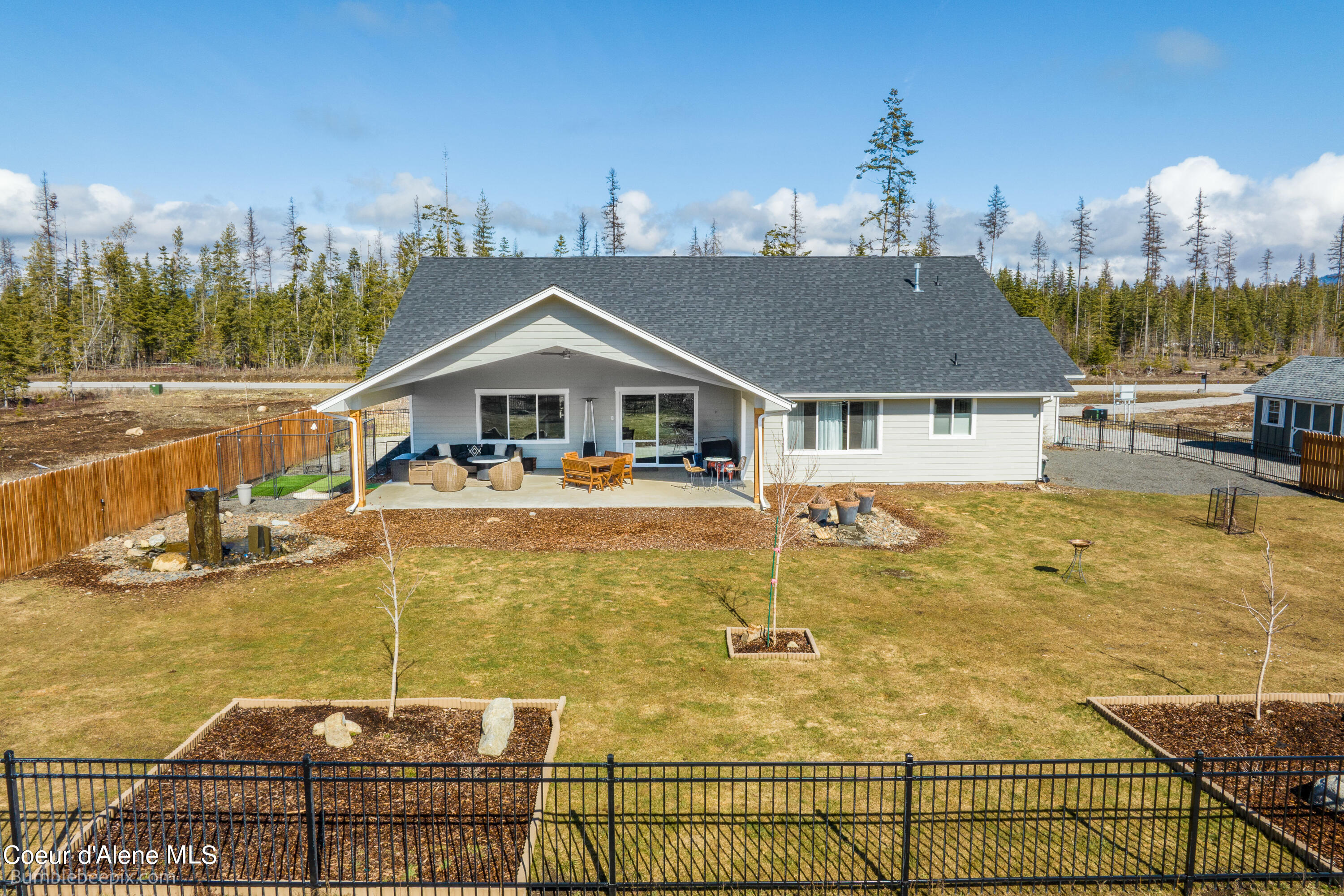 Athol, Idaho 83801, United States, 3 Bedrooms Bedrooms, ,2 BathroomsBathrooms,Residential,Pending,64215