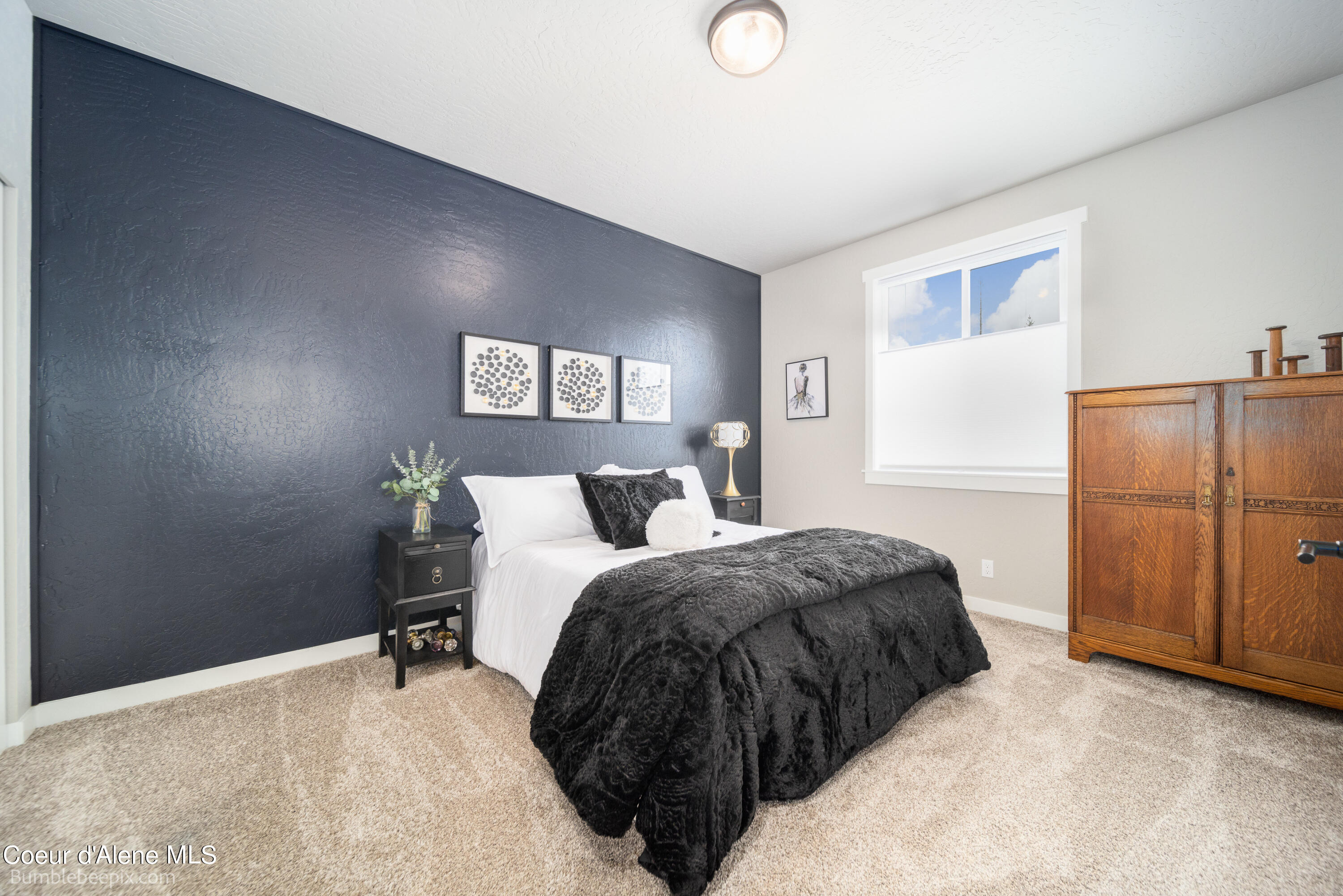 Athol, Idaho 83801, United States, 3 Bedrooms Bedrooms, ,2 BathroomsBathrooms,Residential,Pending,64215