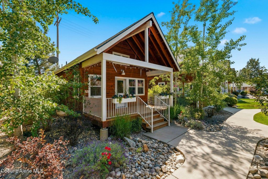 Photo of 242 Pomrankey Ln, Dover, ID 83825 (MLS # 26-7104)