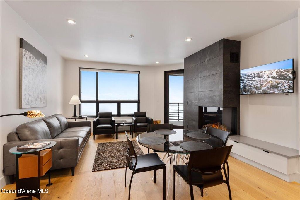 Photo of 124 Village Lane #314 Ln, Sandpoint, ID 83864 (MLS # 26-518)