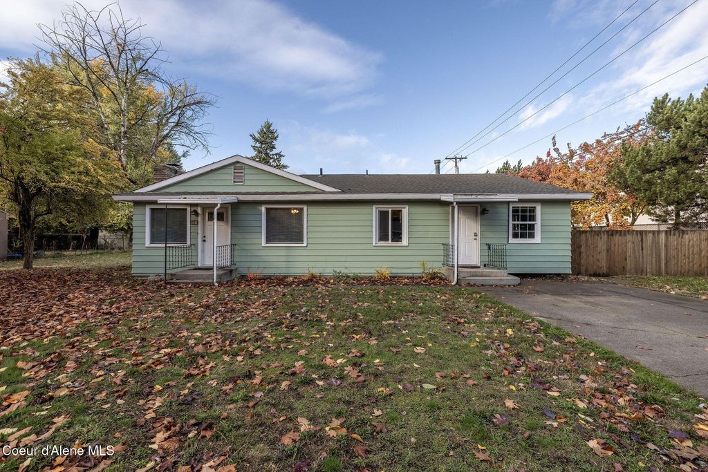 Photo of 1841 A, Coeur dAlene, ID 83814 (MLS # 25-10637)