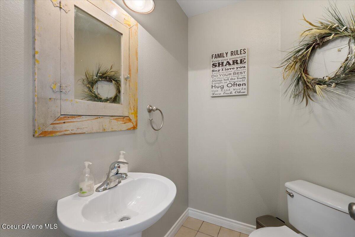 32844 N Tahoe Dr, Spirit Lake, Alaska image 19