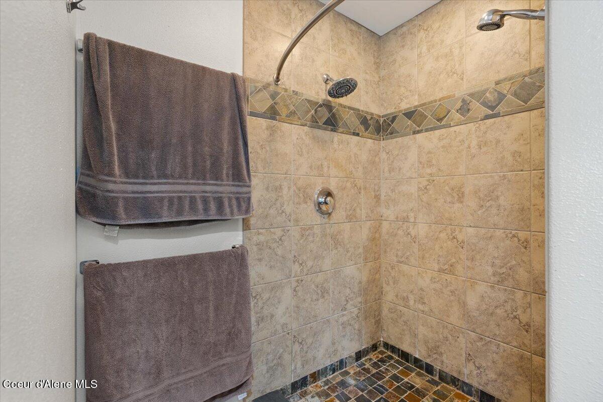 32844 N Tahoe Dr, Spirit Lake, Alaska image 24