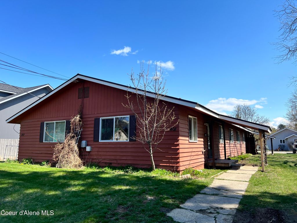 Photo of 406-412 N Jefferson, Sandpoint, ID 83864 (MLS # 25-4080)
