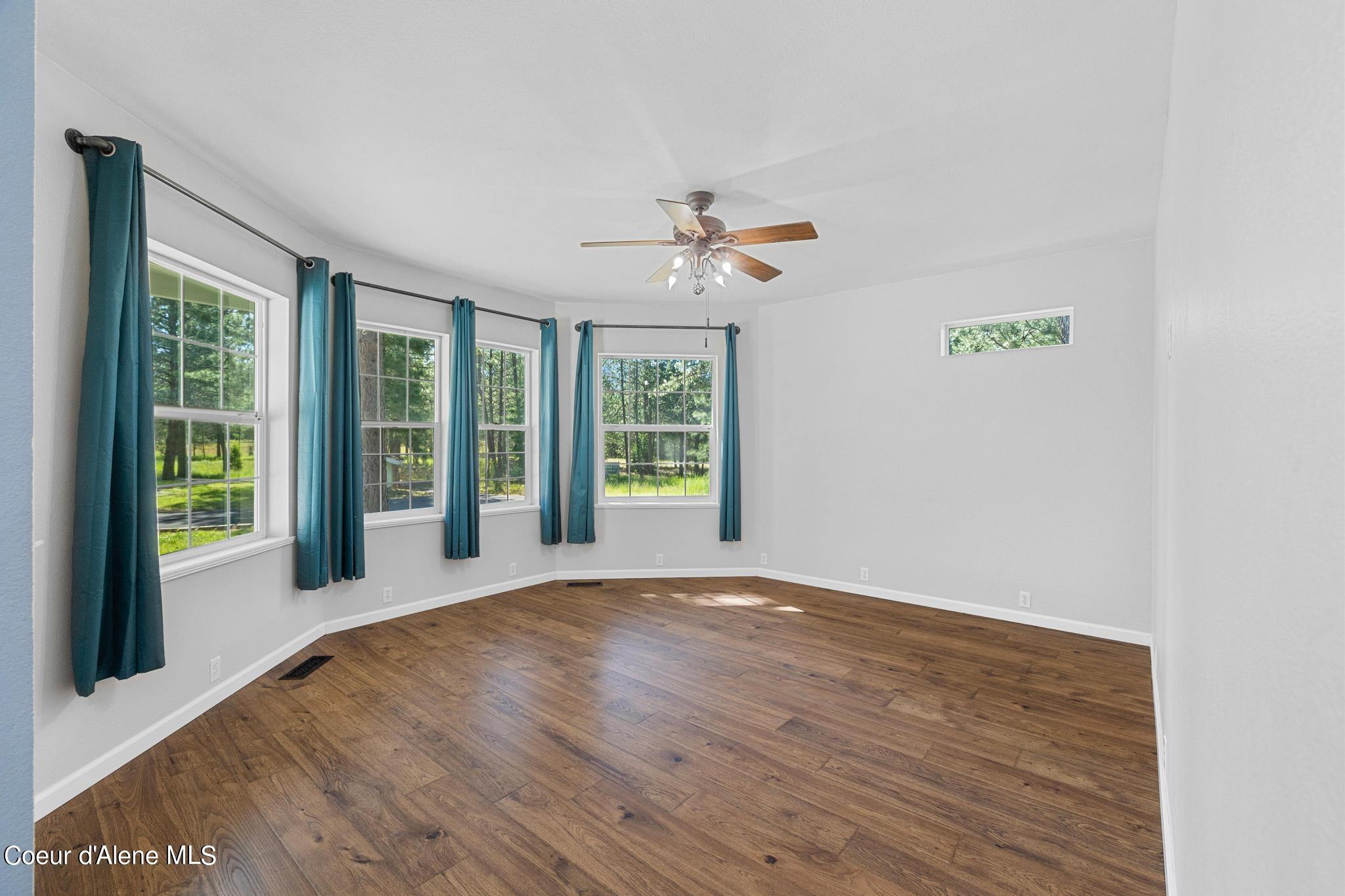 Athol, Idaho 83801, United States, 4 Bedrooms Bedrooms, ,3 BathroomsBathrooms,Residential,Pending,46824