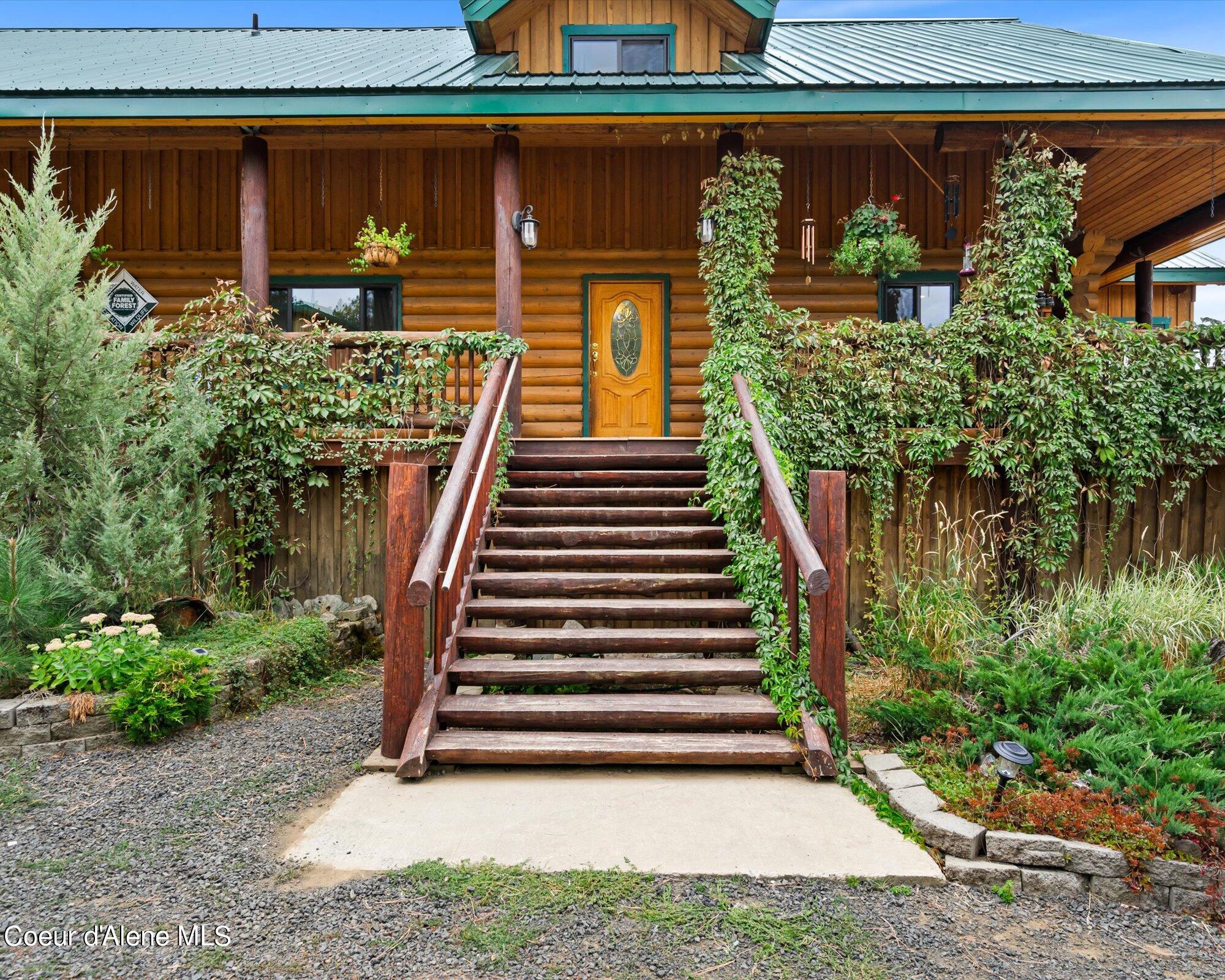 1979 E Falcon Crest, Harrison, Idaho image 6