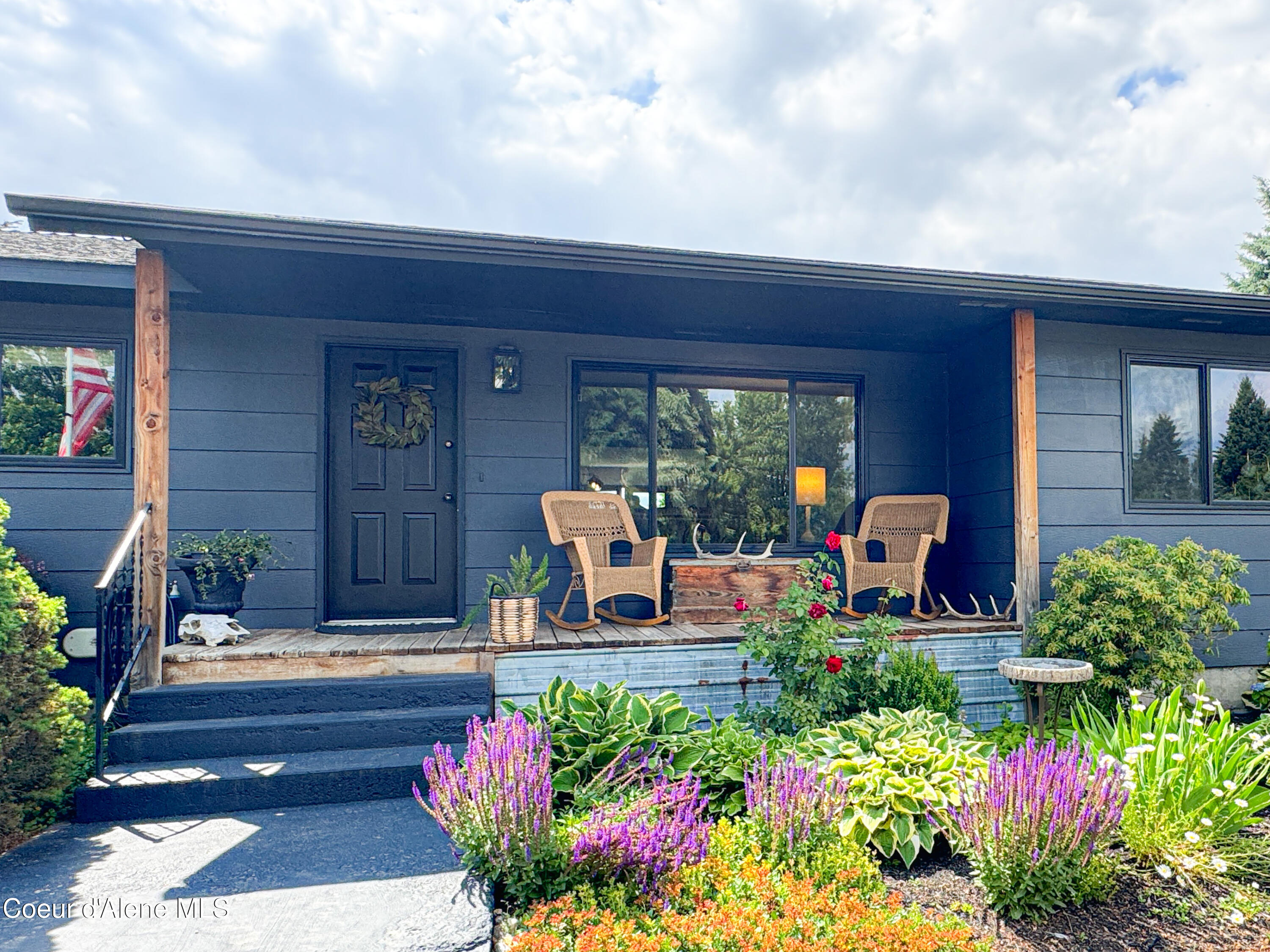 Hayden, Idaho 83835, United States, 4 Bedrooms Bedrooms, ,3 BathroomsBathrooms,Residential,Active,158034