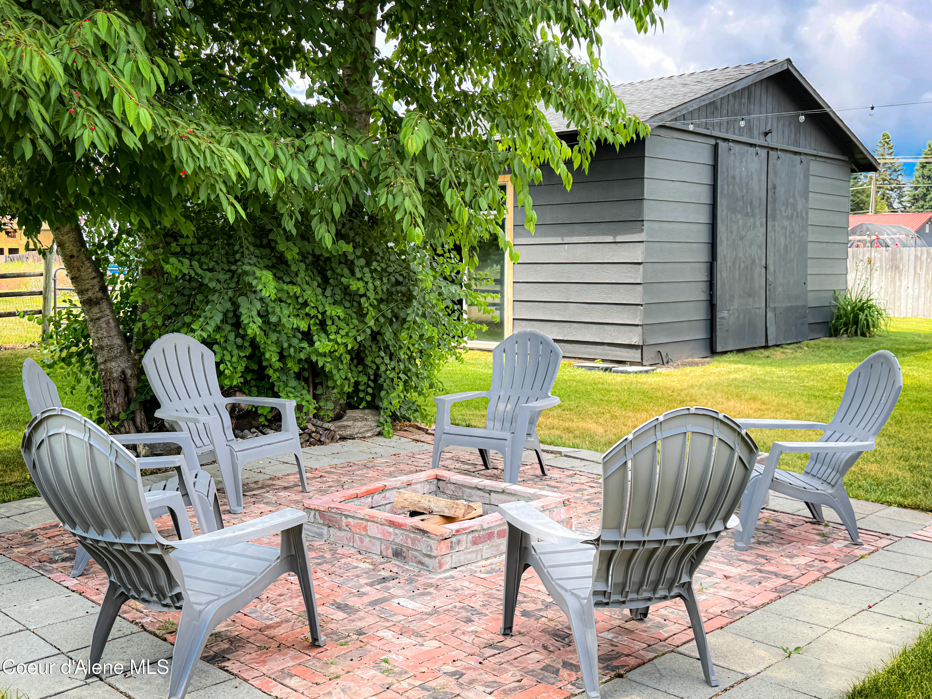 Hayden, Idaho 83835, United States, 4 Bedrooms Bedrooms, ,3 BathroomsBathrooms,Residential,Active,158034