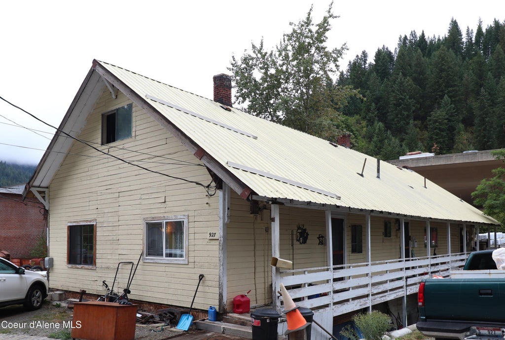 Photo of 927 Residence ST, Wallace, ID 83873 (MLS # 26-9395)