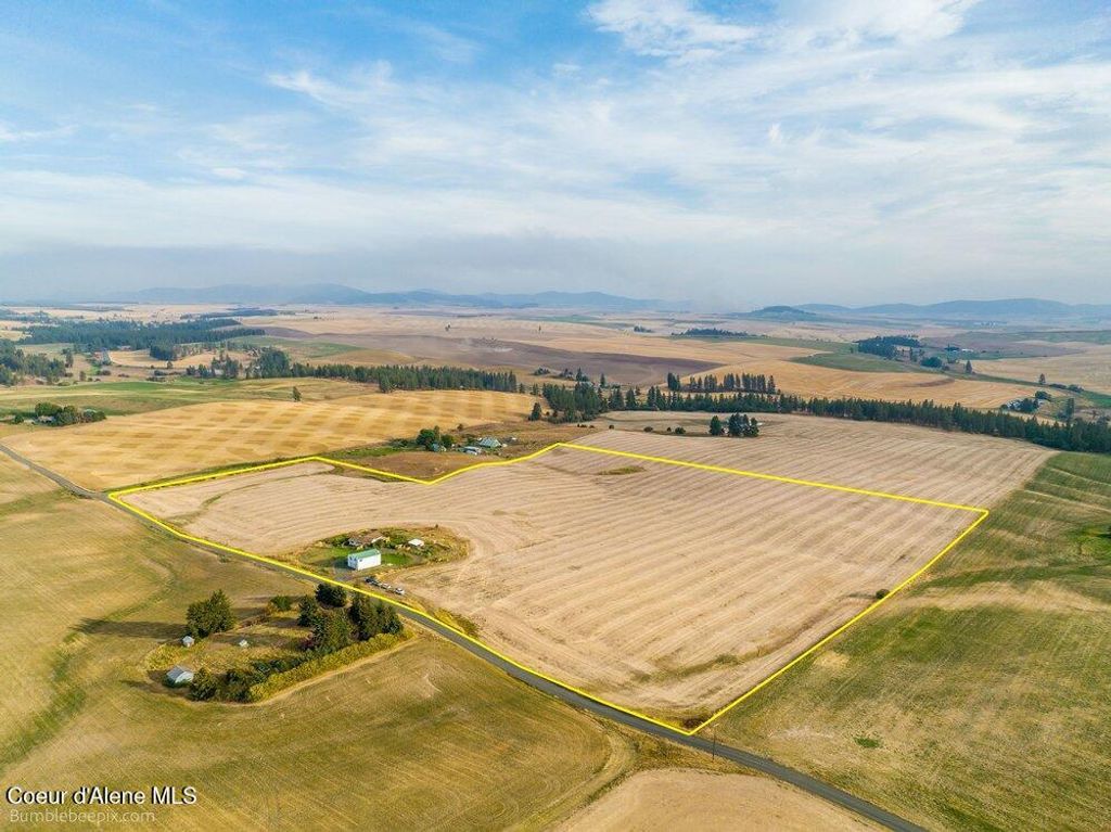 Photo of 22810 Rockford-Idaho RD, Rockford, WA 99030 (MLS # 26-4664)