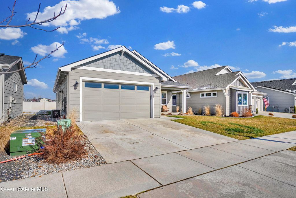Photo of 8114 Girard Cir, Coeur dAlene, ID 83815 (MLS # 26-1580)