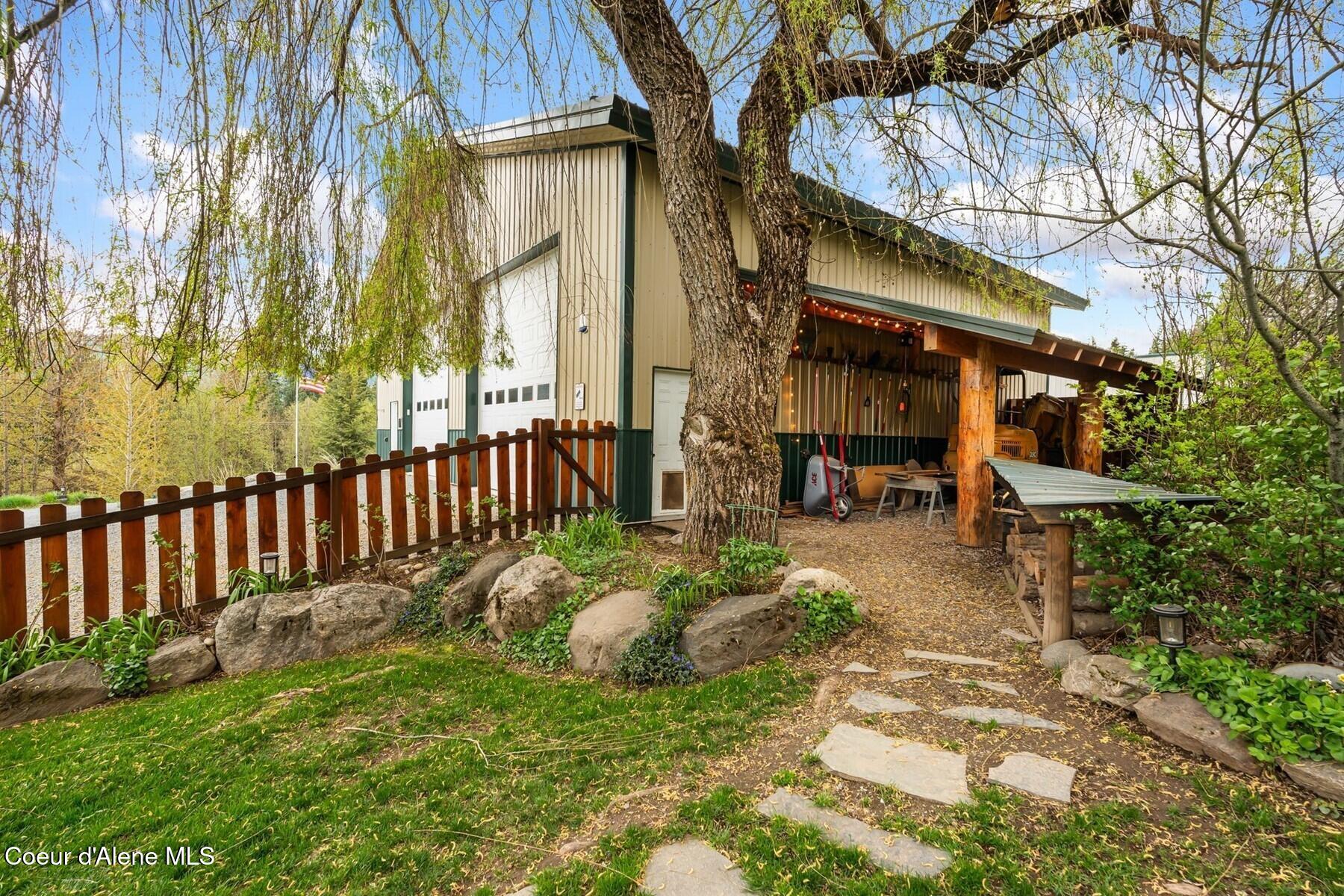 5250 Highway 2