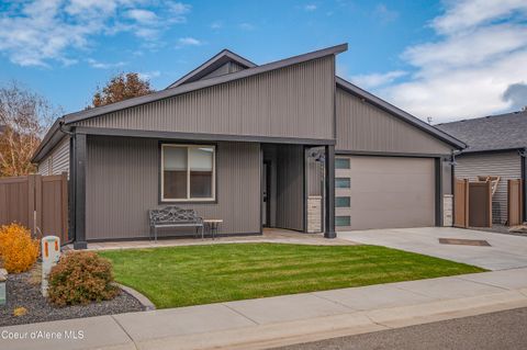 Photo of 13958 Rainier Loop, Rathdrum, ID 83858 (MLS # 26-1055)