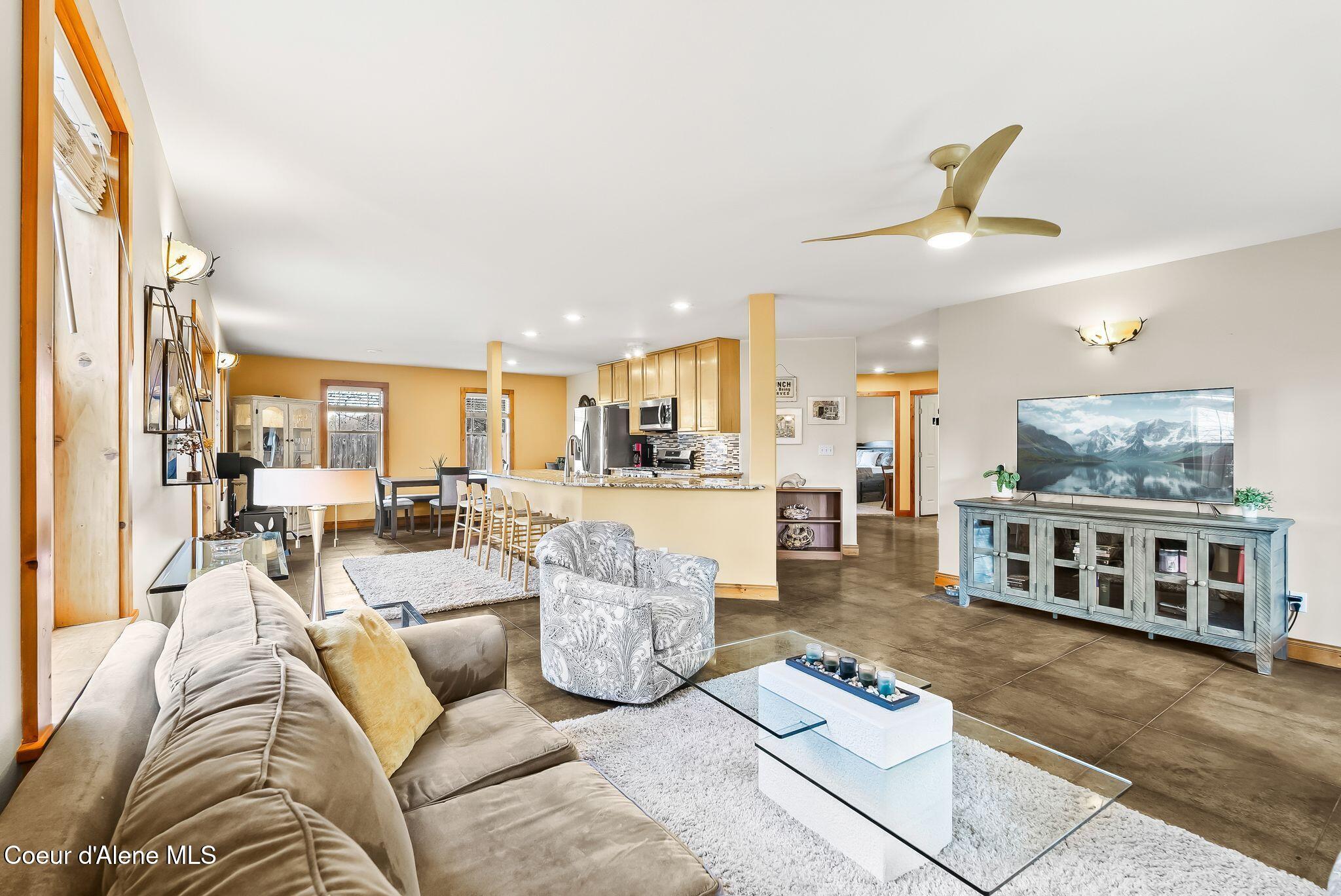 1306 Vineyard Dr, Sandpoint, Idaho image 9