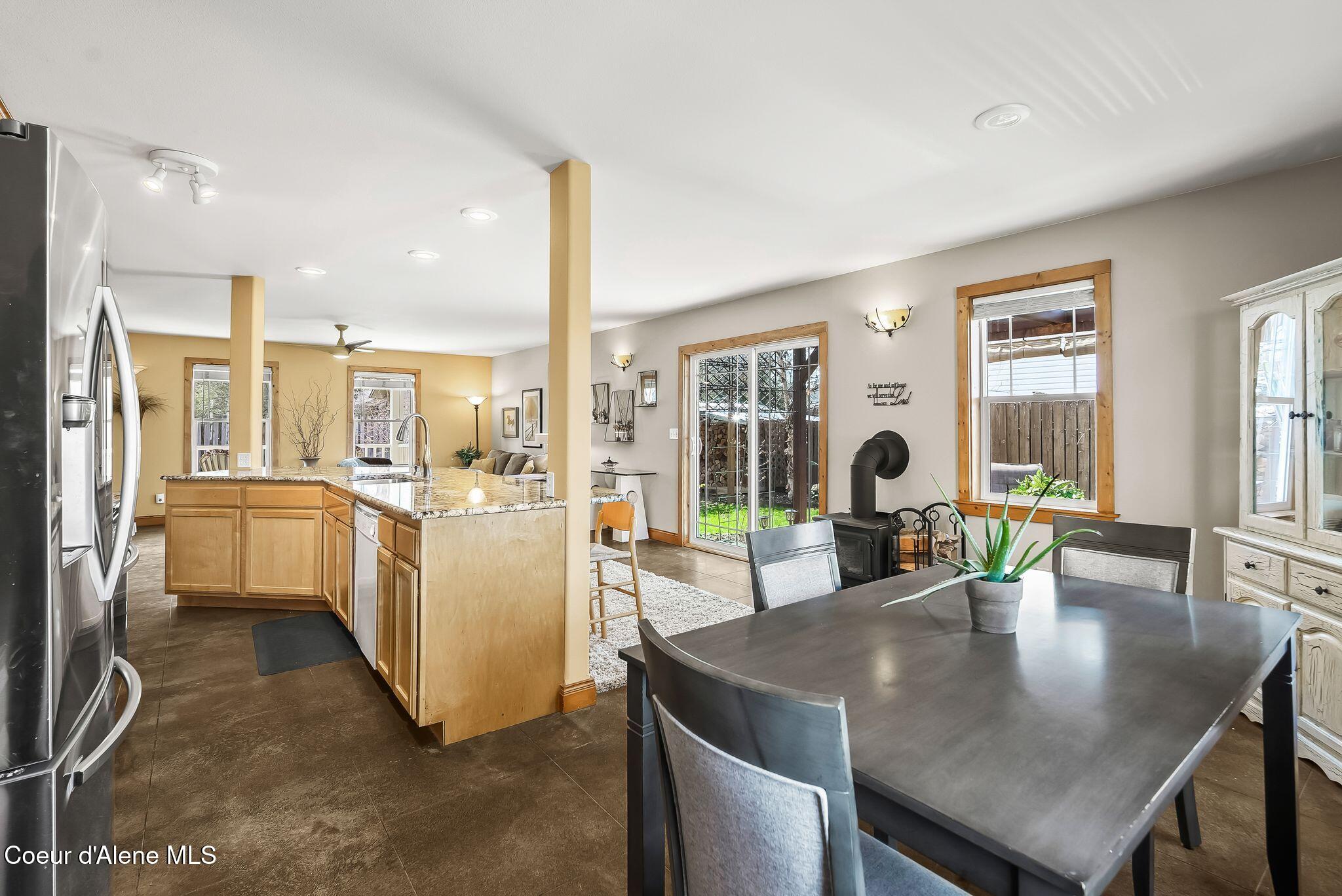1306 Vineyard Dr, Sandpoint, Idaho image 12