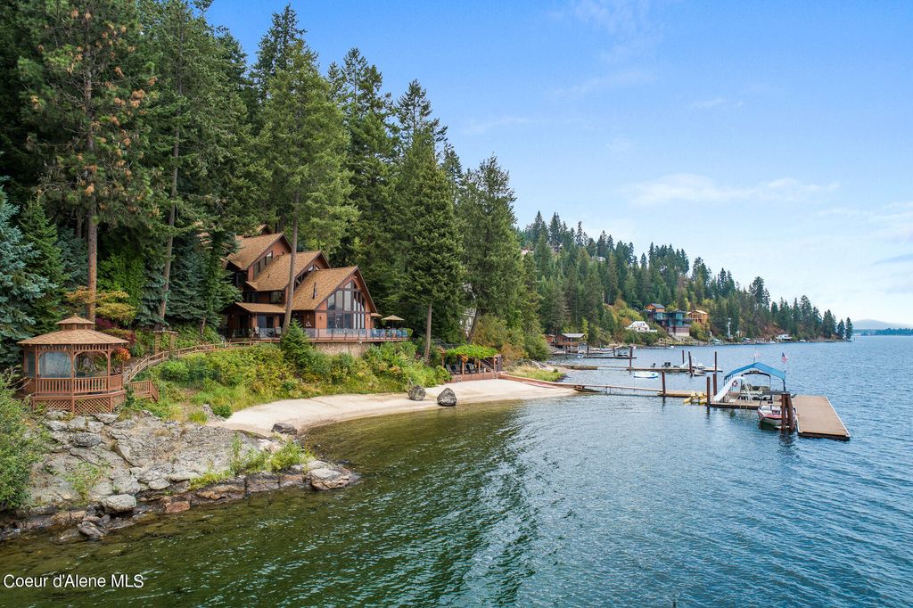 Photo of 190 EAGLE CREST Dr, Coeur dAlene, ID 83814 (MLS # 25-2489)