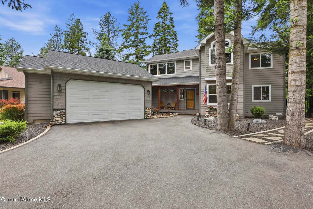 Photo of 11331 TRAFALGAR St, Hayden, ID 83835 (MLS # 26-5882)