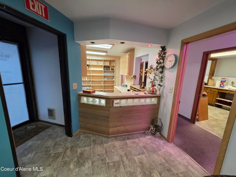 Photo of 408 MONTANA Ave, Coeur dAlene, ID 83814 (MLS # 26-367)