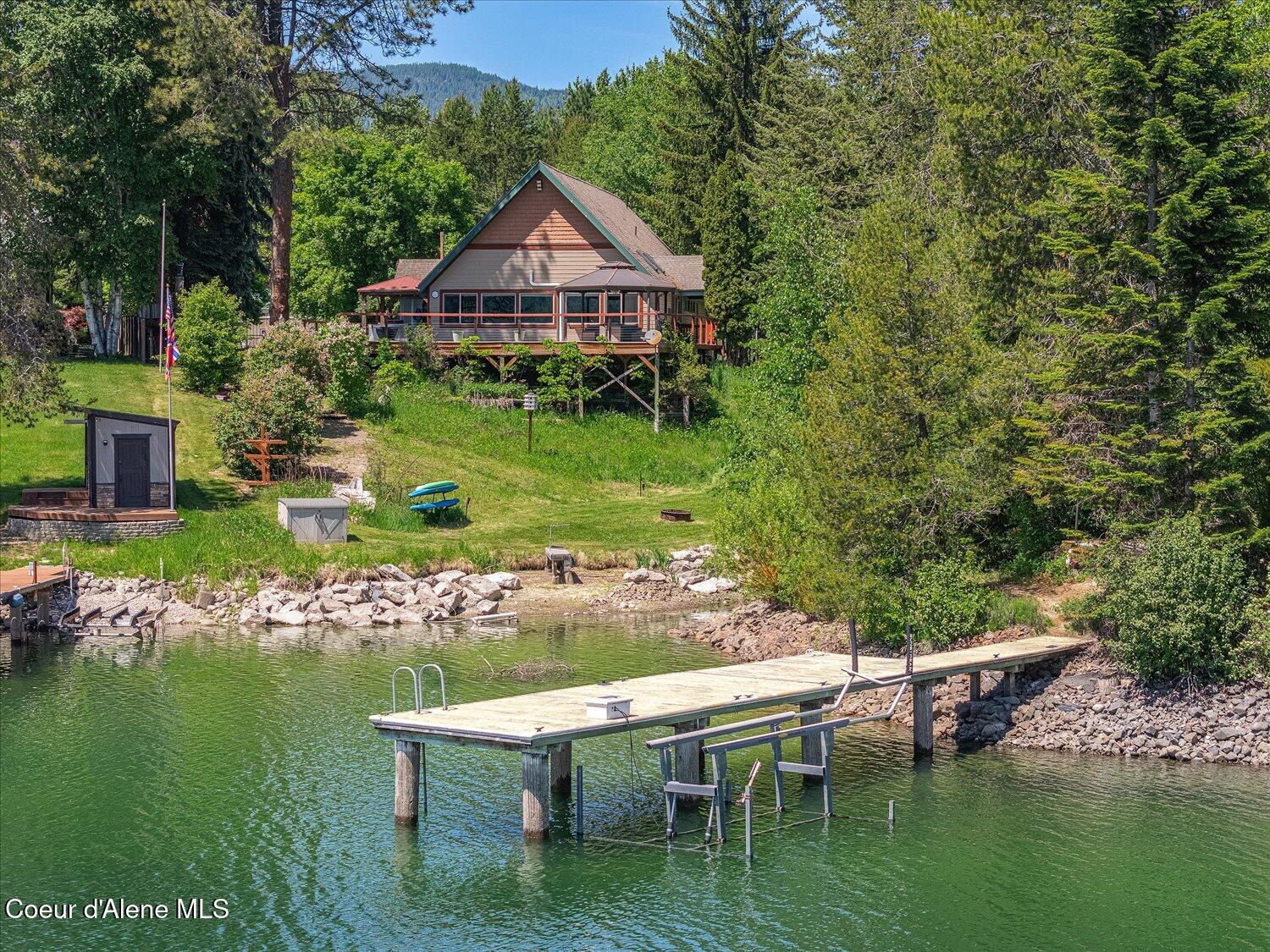 415 Laclede Shores Dr, Laclede, Alaska image 1