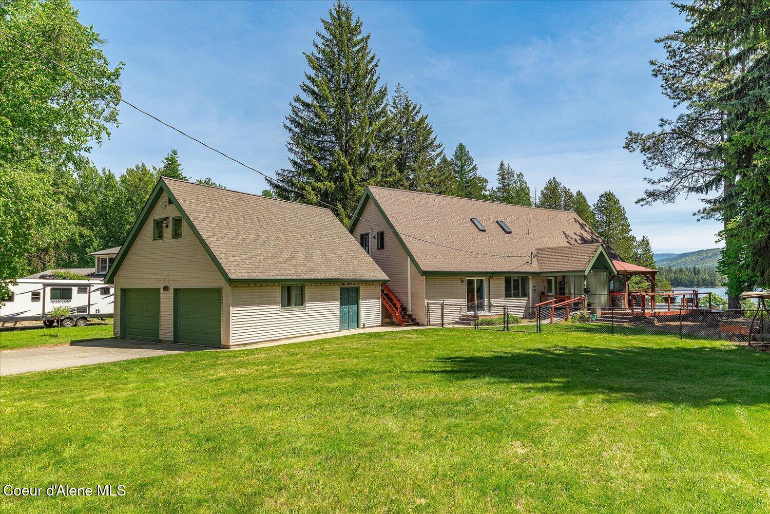 415 Laclede Shores Dr, Laclede, Alaska image 2