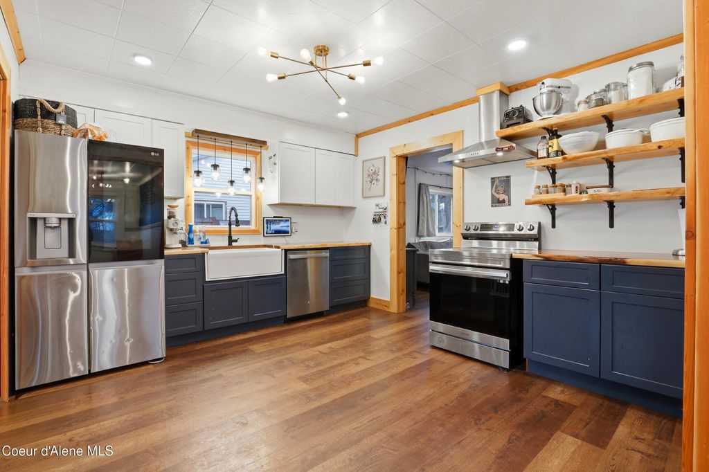 Photo of 1709 7th St, Coeur dAlene, ID 83814 (MLS # 26-2693)