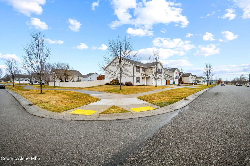 Photo of 6547 Talon Ln, Coeur dAlene, ID 83815 (MLS # 26-1083)