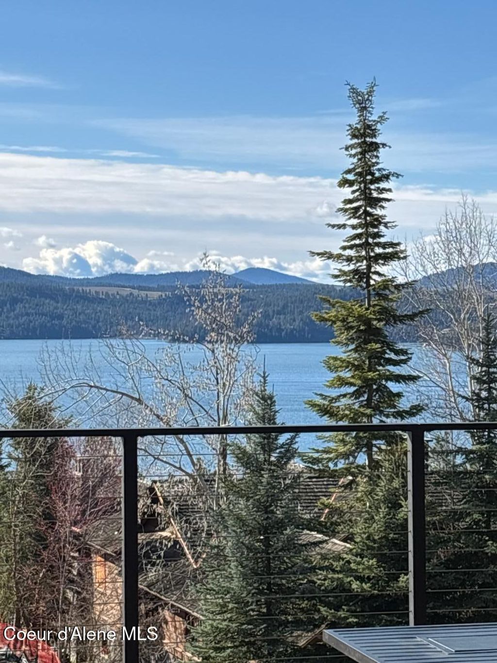 Photo of 6247 Onyx Cir, Coeur dAlene, ID 83814 (MLS # 26-2914)