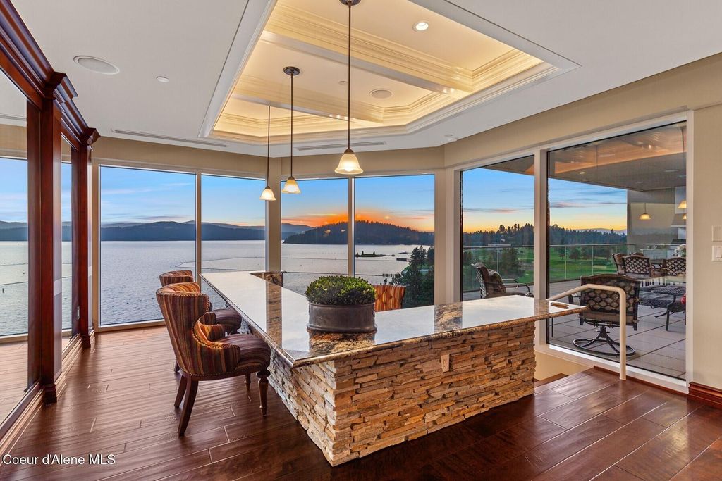 Photo of 2031 Island Green Dr, Coeur dAlene, ID 83814 (MLS # 25-1268)