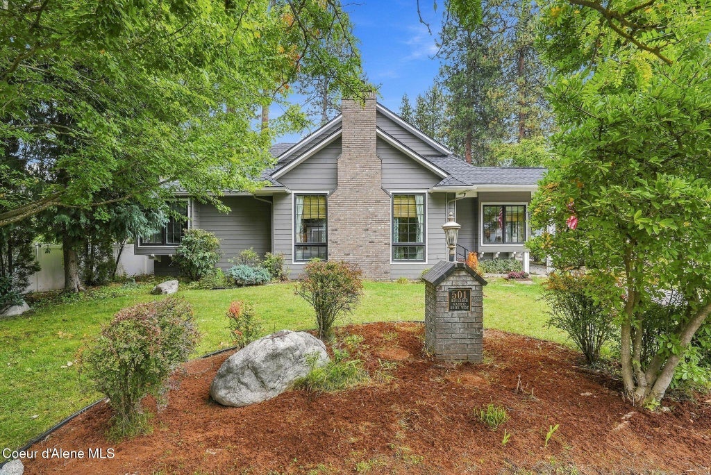 Photo of 501 Riverside Harbor Harbor, Post Falls, ID 83854 (MLS # 26-9504)
