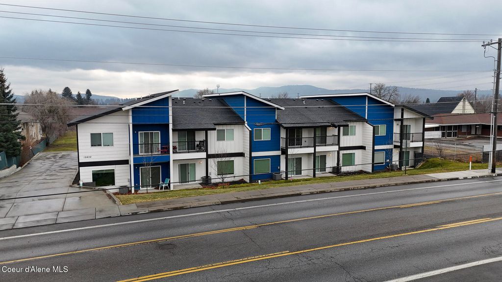 Photo of 12402 Broadway Ave, Spokane Valley, WA 99216 (MLS # 26-3670)