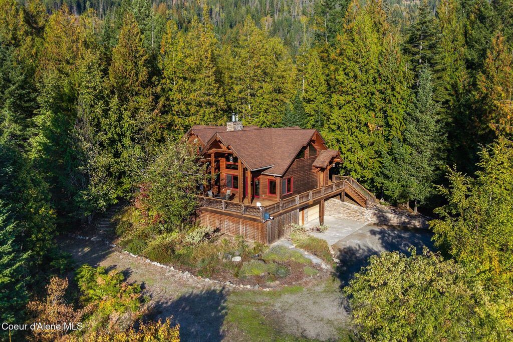 Photo of 700 Sunset View View, Hope, ID 83836 (MLS # 25-10320)