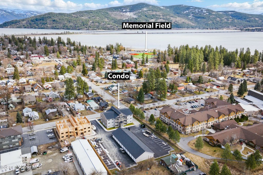 Photo of 424 Olive Ave #101, Sandpoint, ID 83864 (MLS # 26-4220)