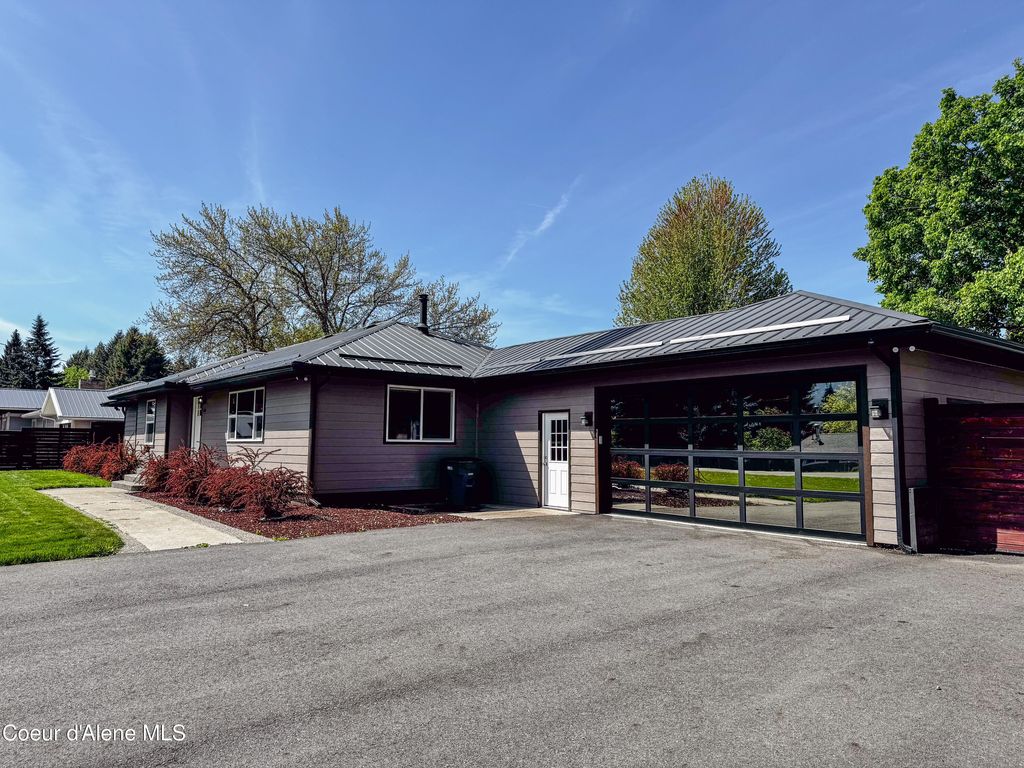 Photo of 9347 Baack St, Hayden, ID 83835 (MLS # 26-4597)