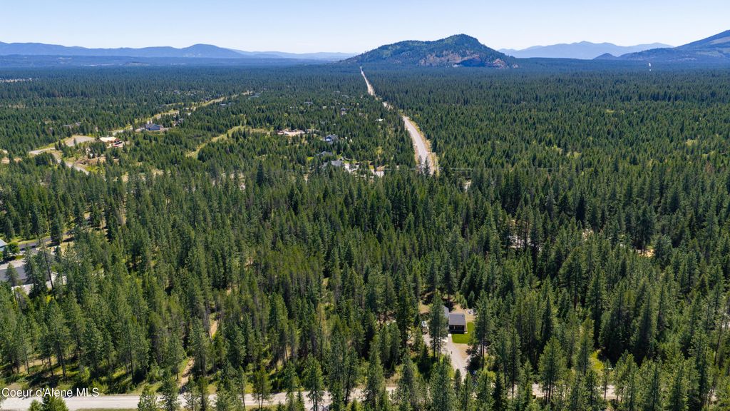Photo of 32127 Hayden Dr, Spirit Lake, ID 83869 (MLS # 26-7198)