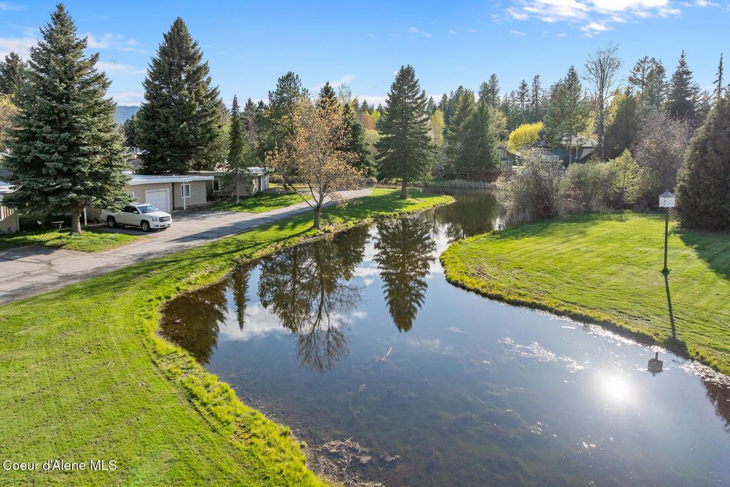 Photo of 1309 Metaline Ct, Sandpoint, ID 83864 (MLS # 26-4340)