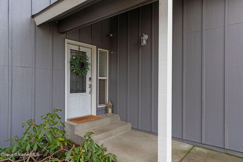 Photo of 514 13th, Post Falls, ID 83854 (MLS # 26-1484)