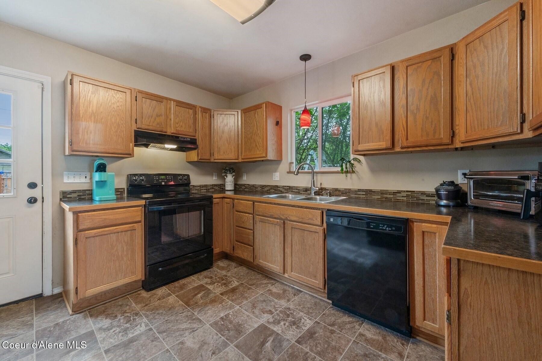 112 Washington St, Priest River, Alaska image 12