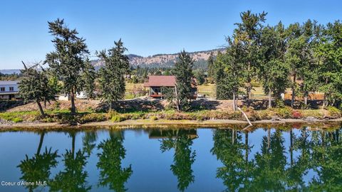 Photo of 530 Cottonwood, St. Maries, ID 83861 (MLS # 25-10205)