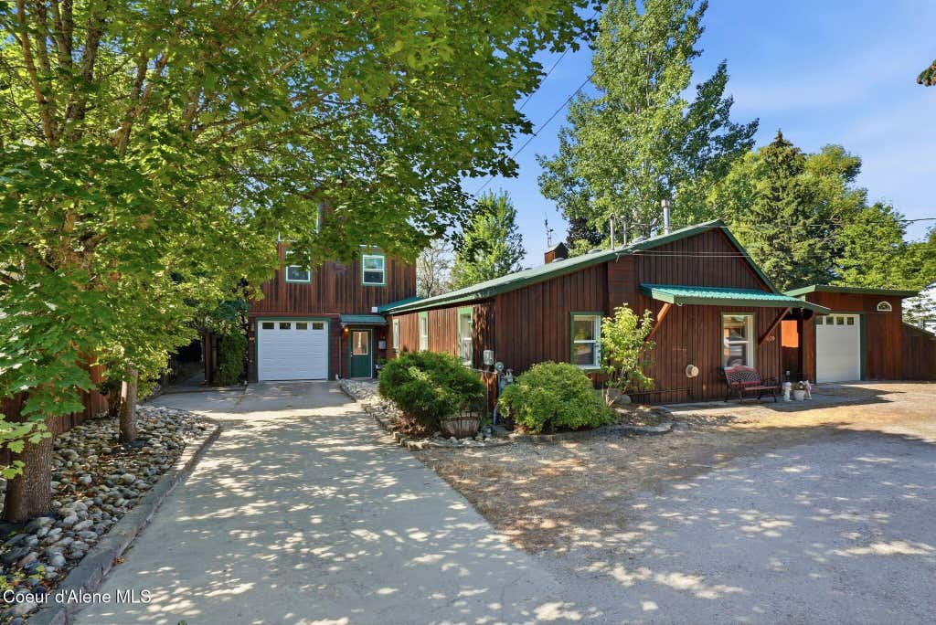 Photo of 1601 Main Street Street, Sandpoint, ID 83864 (MLS # 26-7866)