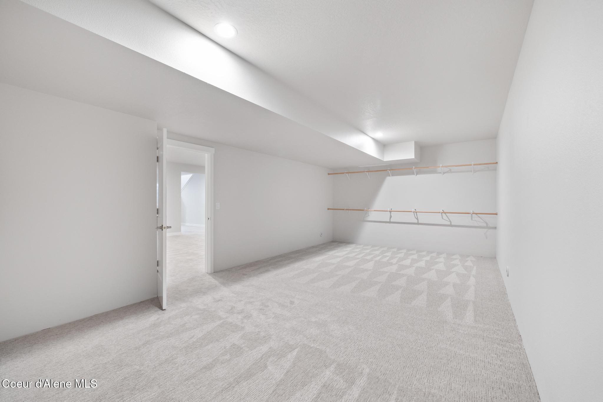 4457 E Corsac Fox Ave, Post Falls, Pennsylvania image 40