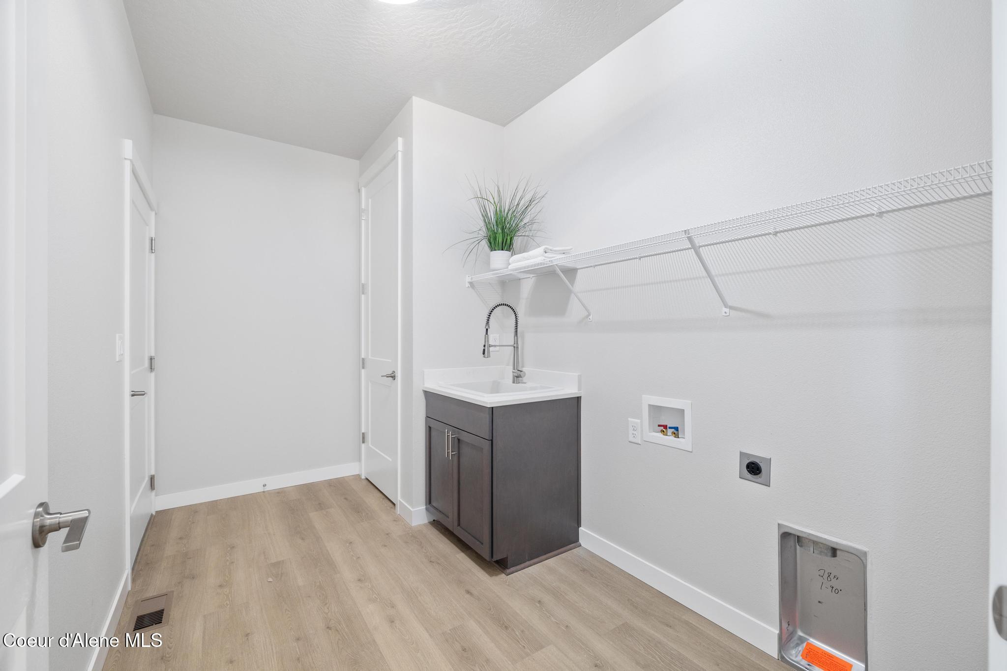 4457 E Corsac Fox Ave, Post Falls, Pennsylvania image 33