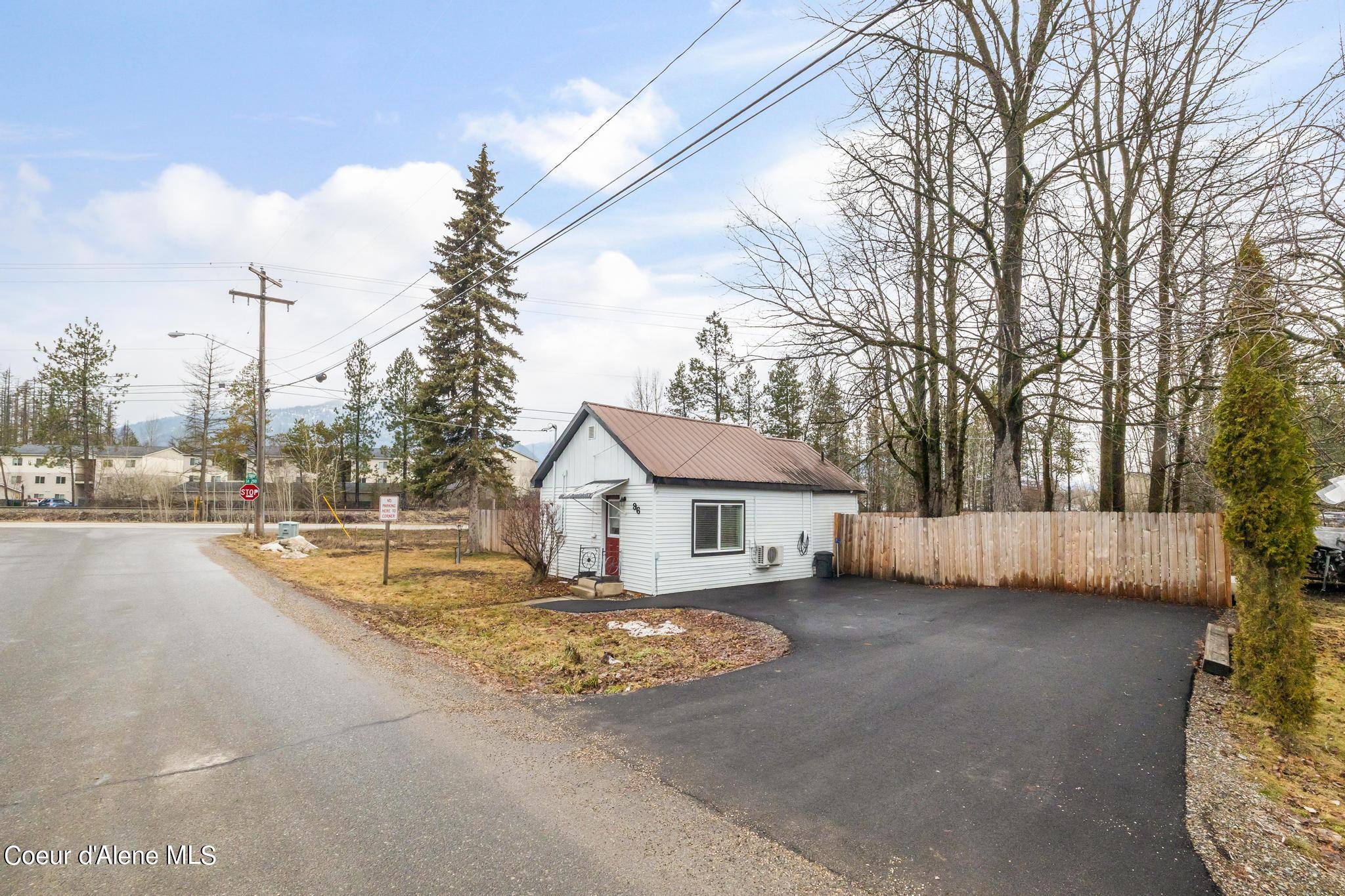 96 4th St, Ponderay, Idaho image 3