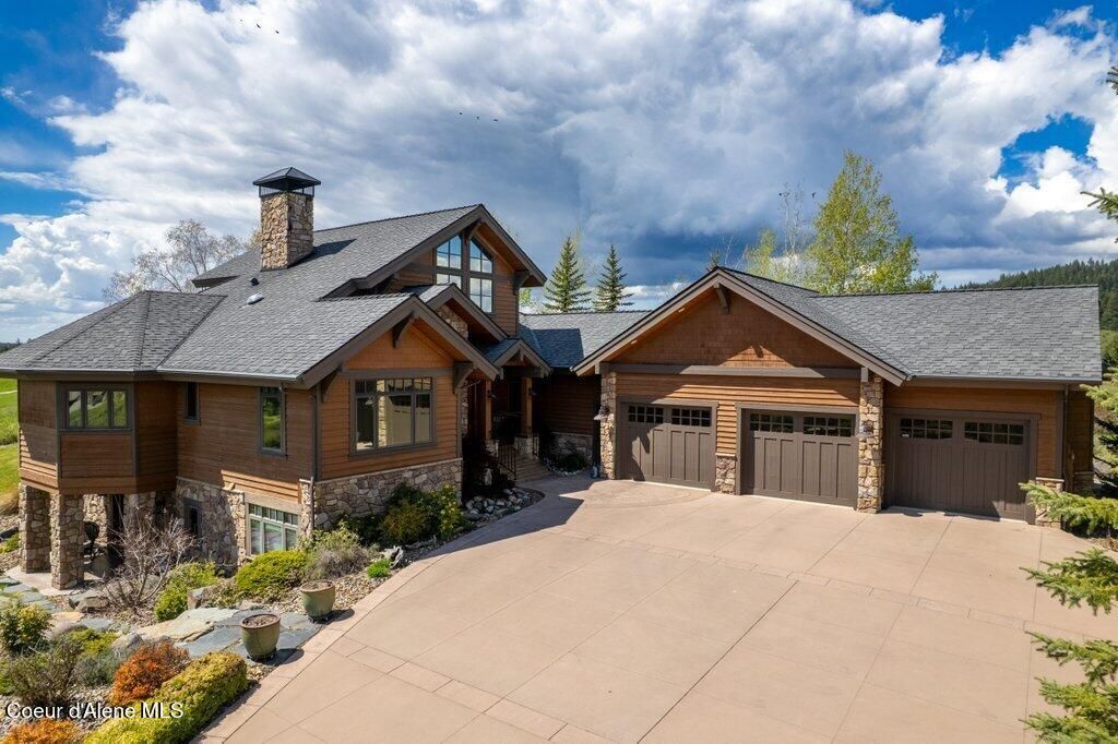 Photo of 16845 Spinel Ct, Coeur dAlene, ID 83814 (MLS # 26-4475)