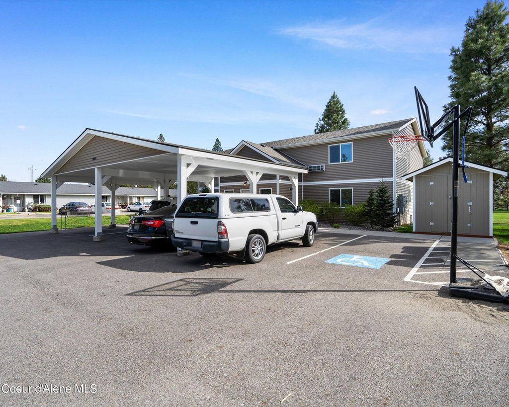 Photo of 7086 W Heritage St, Rathdrum, ID 83858 (MLS # 24-4061)