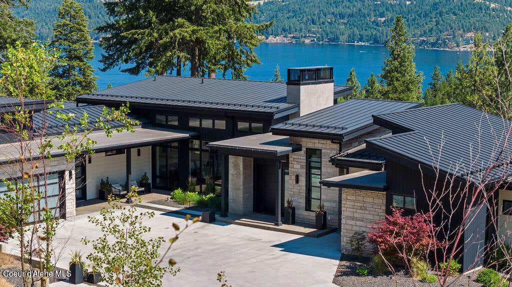 Photo of 5462 Mylonite DR, Coeur dAlene, ID 83814 (MLS # 26-8782)