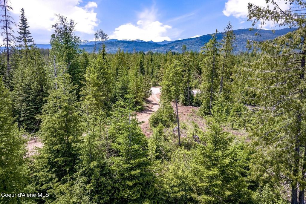 Photo of NNA Noble Lane Lot 11 Phase 2, Sandpoint, ID 83864 (MLS # 25-10220)